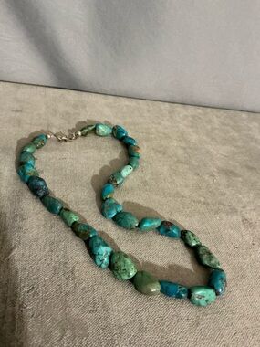 Vintage 925 Sterling Silver Turquoise Nugget Necklace